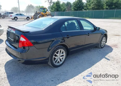 2011 Ford Fusion Sel z USA, uszkodzony, nr VIN 3FAHP0JG9BR232339